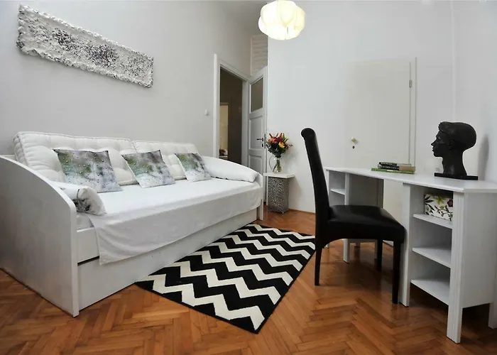 Celtis Old Town Appartement *